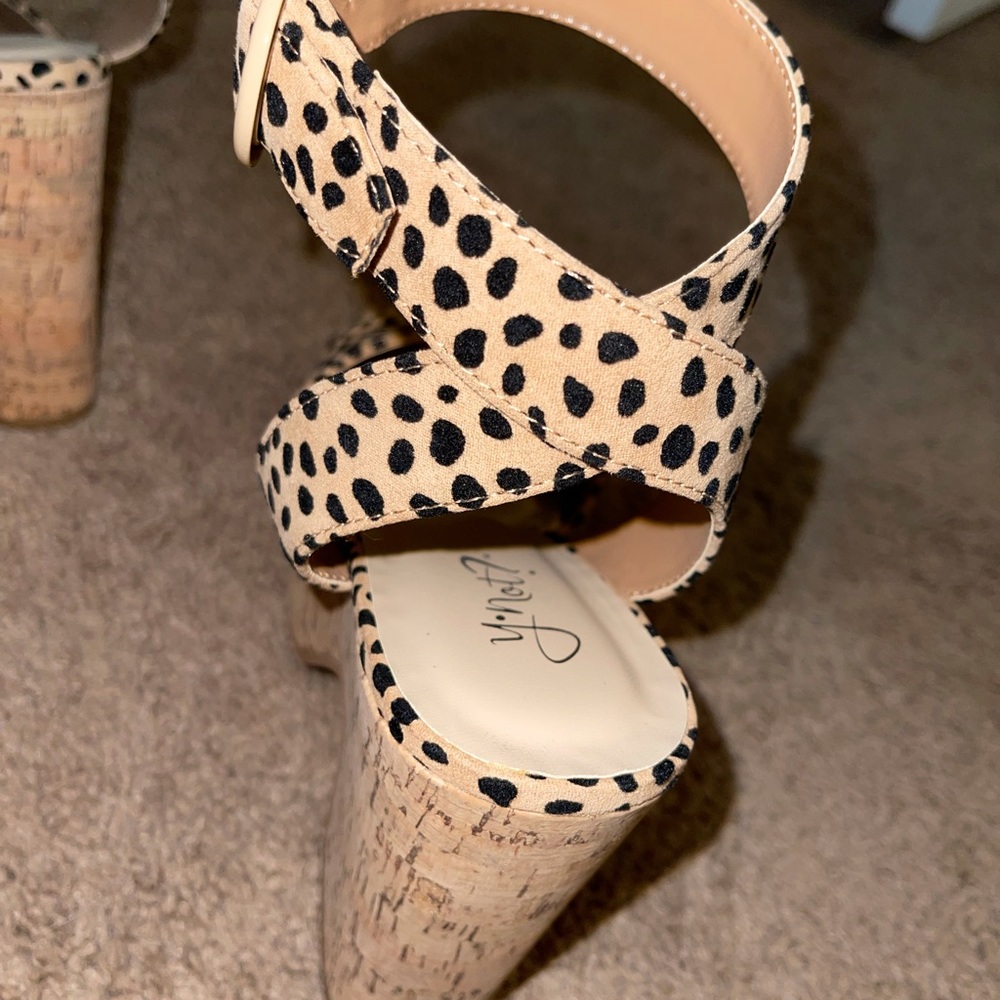 🐆🐆 Leopard Wedge - Picture 3 of 5